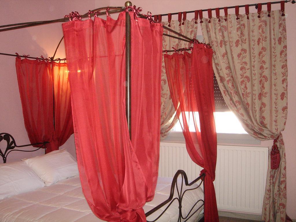 Les Caselles De Marie Aumelas Exterior foto